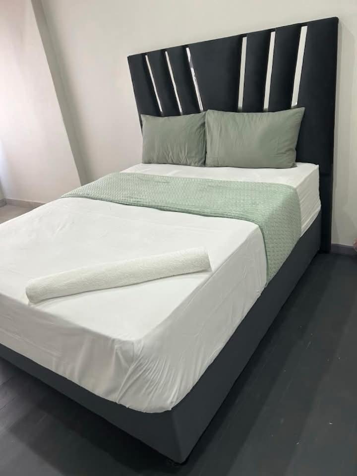 Chocolate City Guest House East London Εξωτερικό φωτογραφία